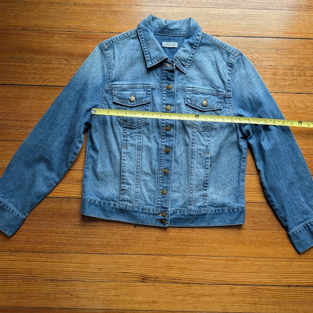 Classic Blue Denim Jacket - Picture 6 of 7